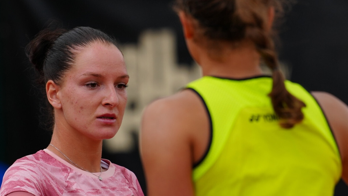 Semeņistaja izcīna uzvaru Bogotas “WTA 250” turnīra dubultspēļu pirmajā kārtā