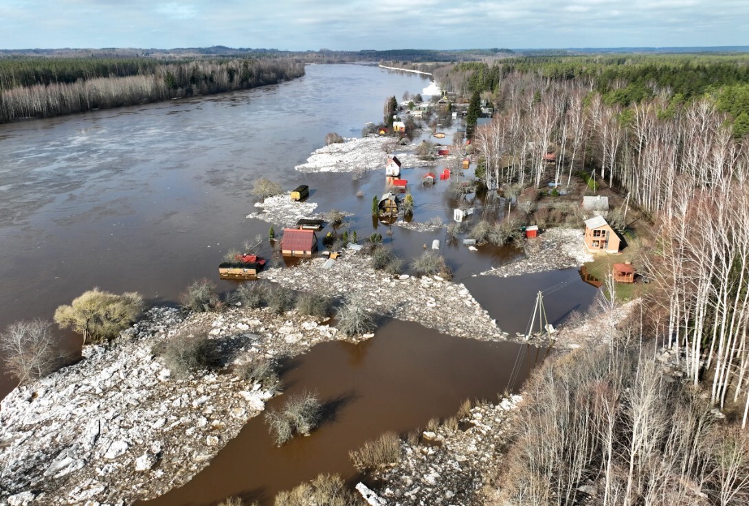 Meteorologs: Palu risks ir ievērojami samazinājies, bet ledus iešanu Daugavā vēl grūti prognozēt