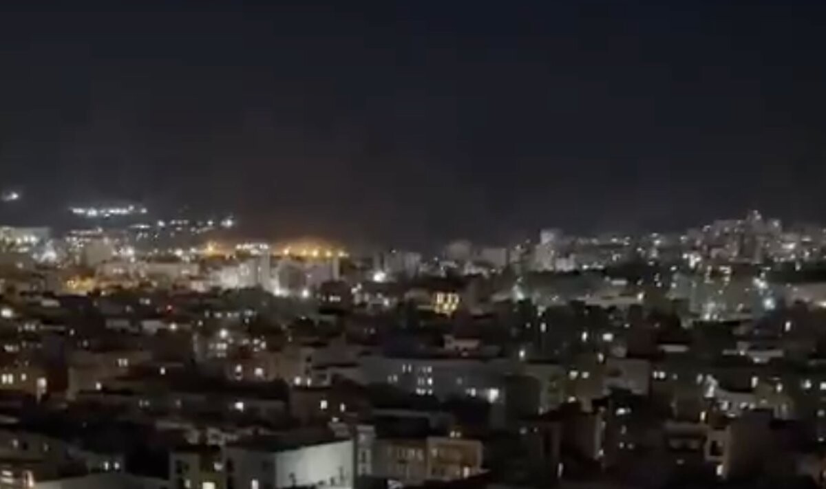 Izraēla atsāk triecienus Teherānai