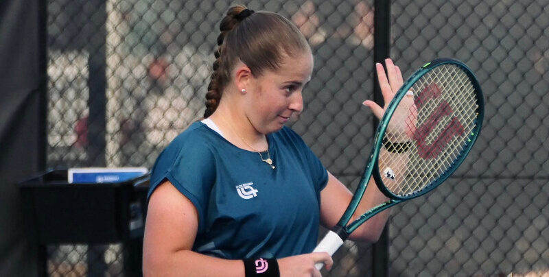 Ostapenko Maiami “WTA 1000” turnīru turpinās ar maču pret Paolīni