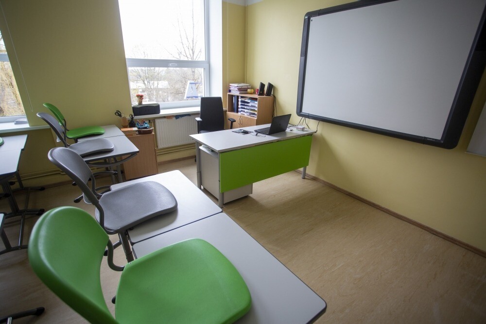 Profesionālās izglītības iestādēs lielākā daļa pedagogu ir pirmspensijas vecumā