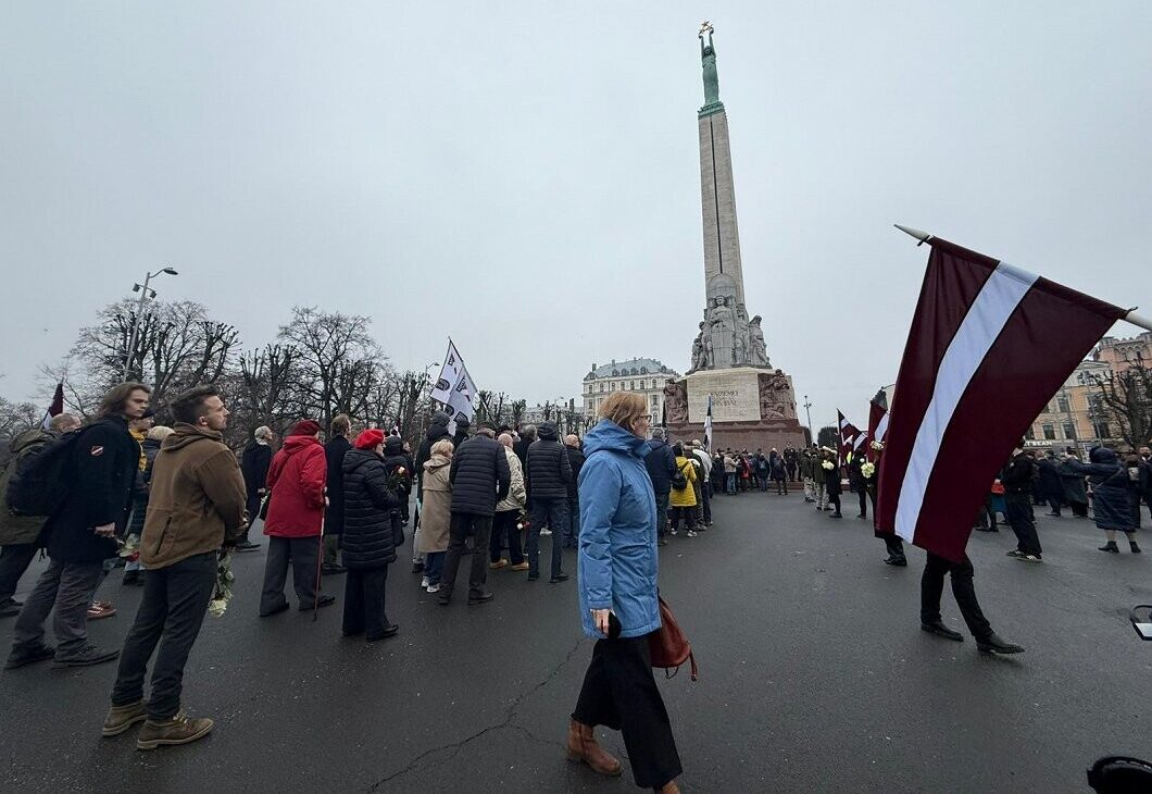 Leģionāru piemiņas gājiens Rīgā noslēdzies bez starpgadījumiem