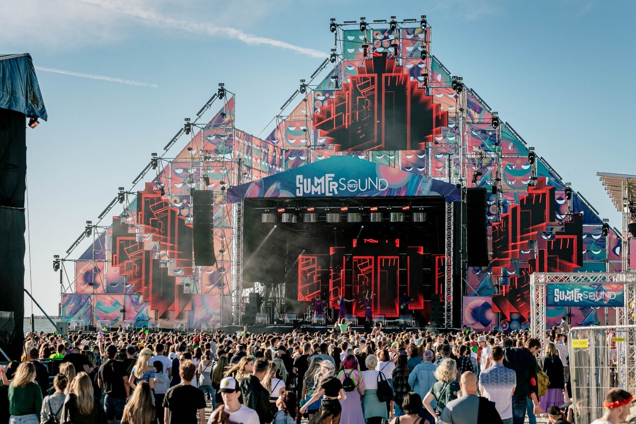 Festivālā “Summer Sound” uzstāsies dīdžejs Hardwell un duets “Sigma”