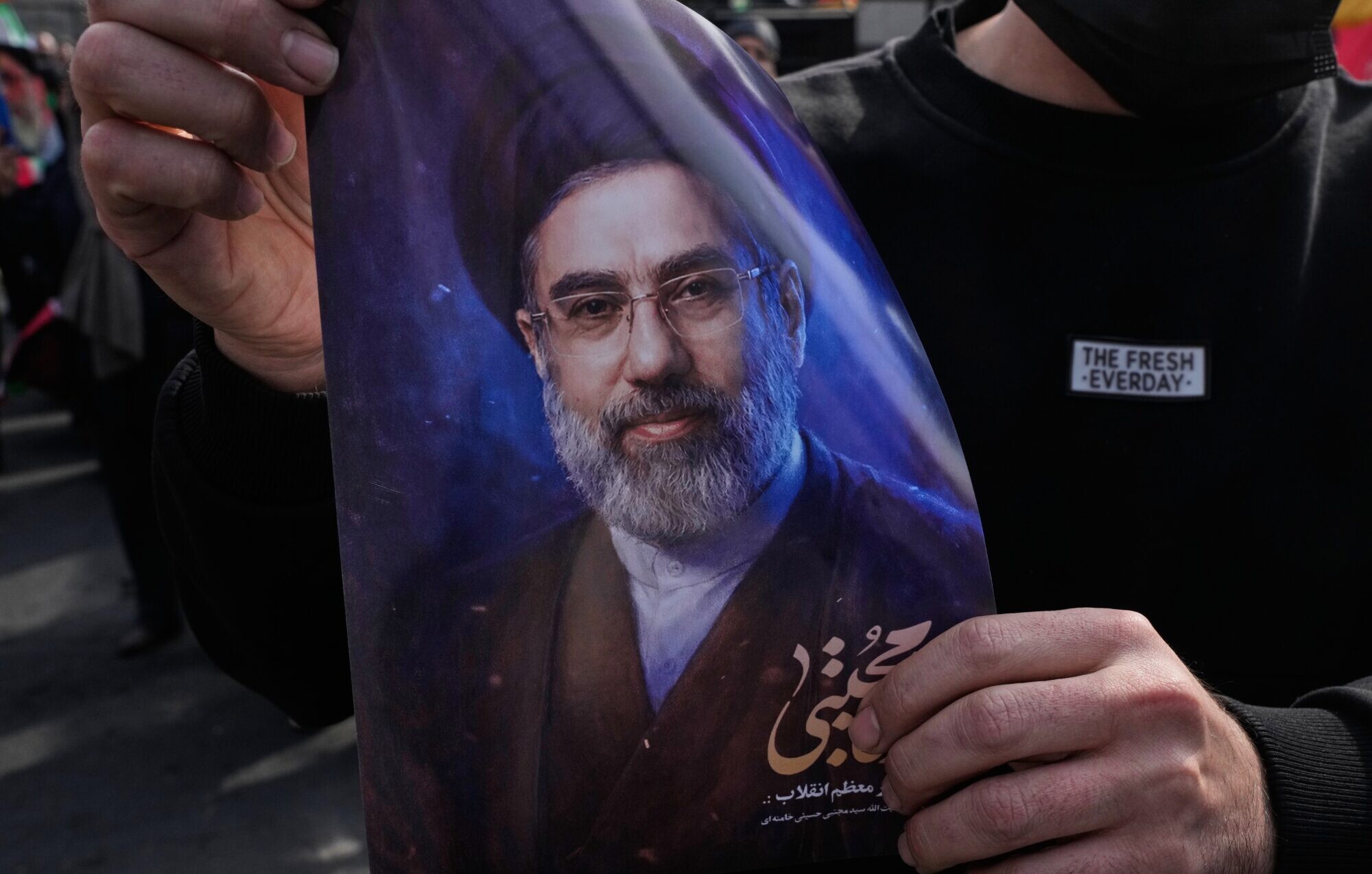Hegsets: Modžtaba Hamenei ir ievainots vai pat sakropļots