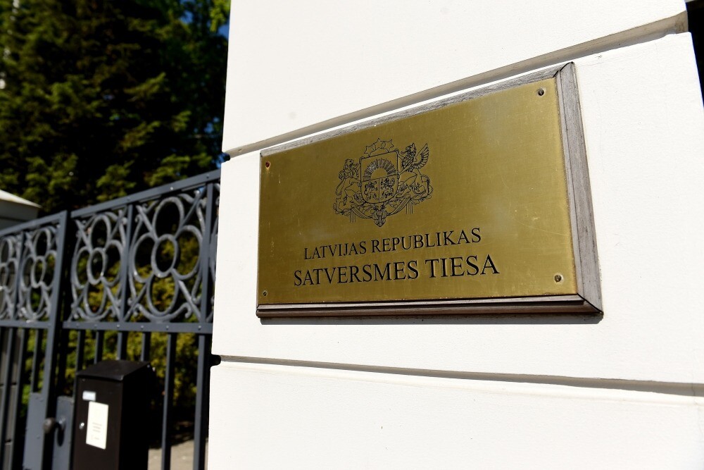 Maznodrošinātajiem iedzīvotājiem nodrošinās juridisko palīdzību konstitucionālās sūdzības sagatavošanai