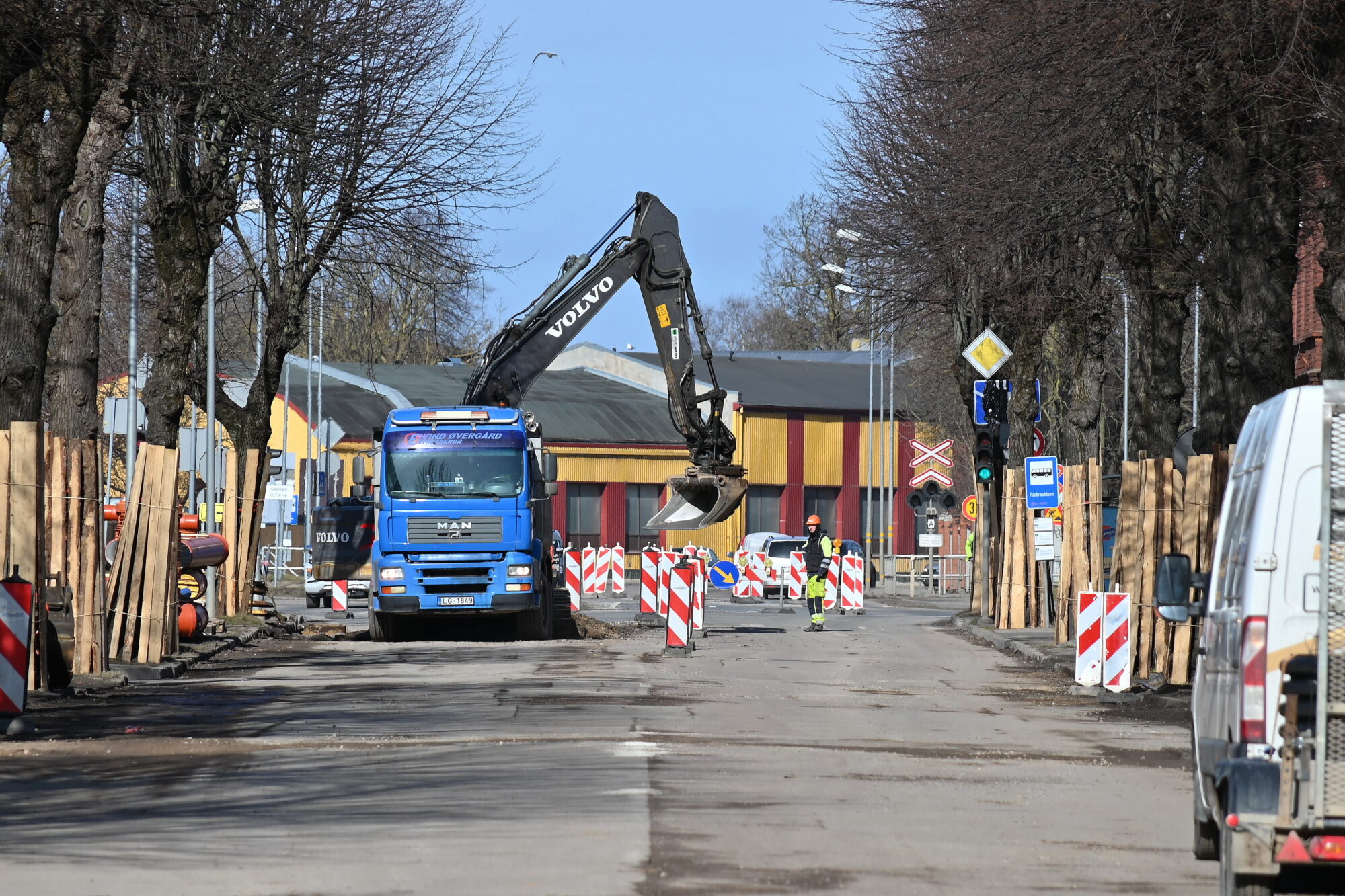 Aizņemsies Raiņa ielai un “Metalurga” infrastruktūrai