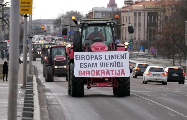 “Zemnieku saeima”: Lauksaimnieku noturības un konkurētspējas saglabāšanai lēmumi vajadzīgi šodien