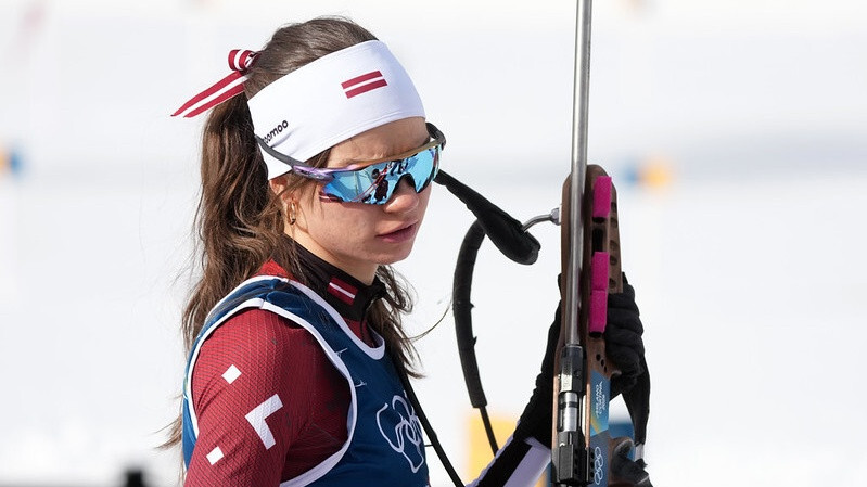 Volfai un Bleidelei kļūdas šaušanā liedz cīnīties par medaļām pasaules junioru čempionātā biatlonā