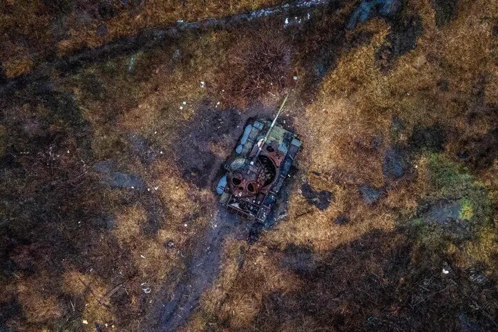Ukraina: Krievijas dzīvā spēka zaudējumi sasniedz 1 286 940