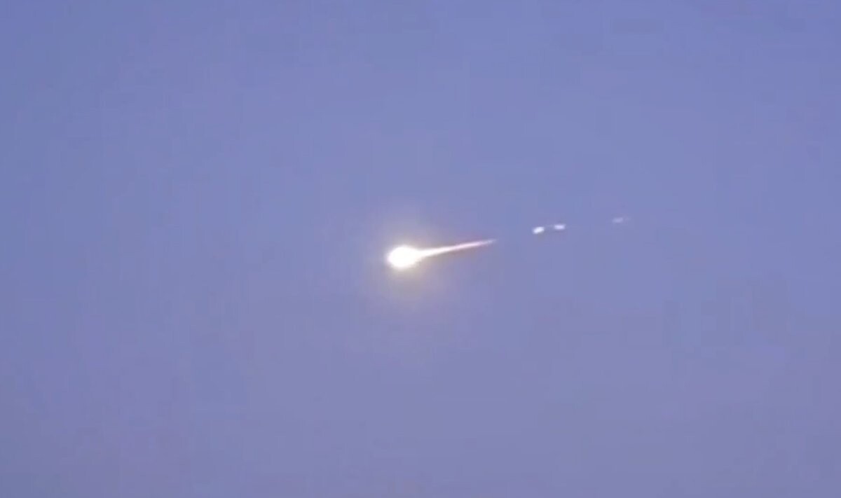 Video: Vācijā meteorīta fragmenti nodarījuši postījumus ēkām