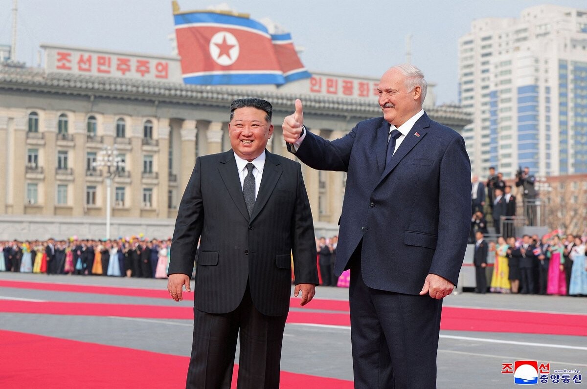 Ziemeļkoreja un Baltkrievija paraksta draudzības un sadarbības līgumu