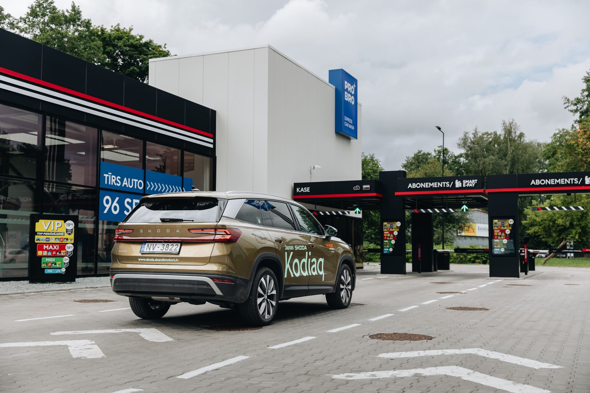 Kā izvēlēties auto uzņēmumam: ceļvedis ar galvenajiem faktoriem