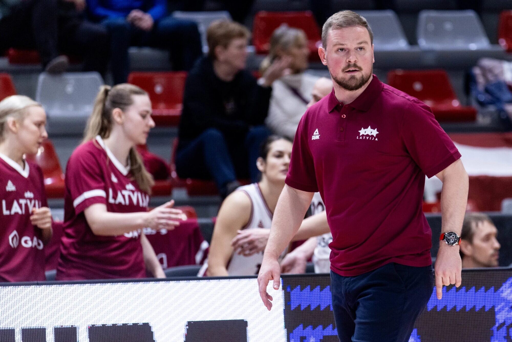 Matīss Rožlapa: Centāmies spēlēt ātru, kolektīvu basketbolu