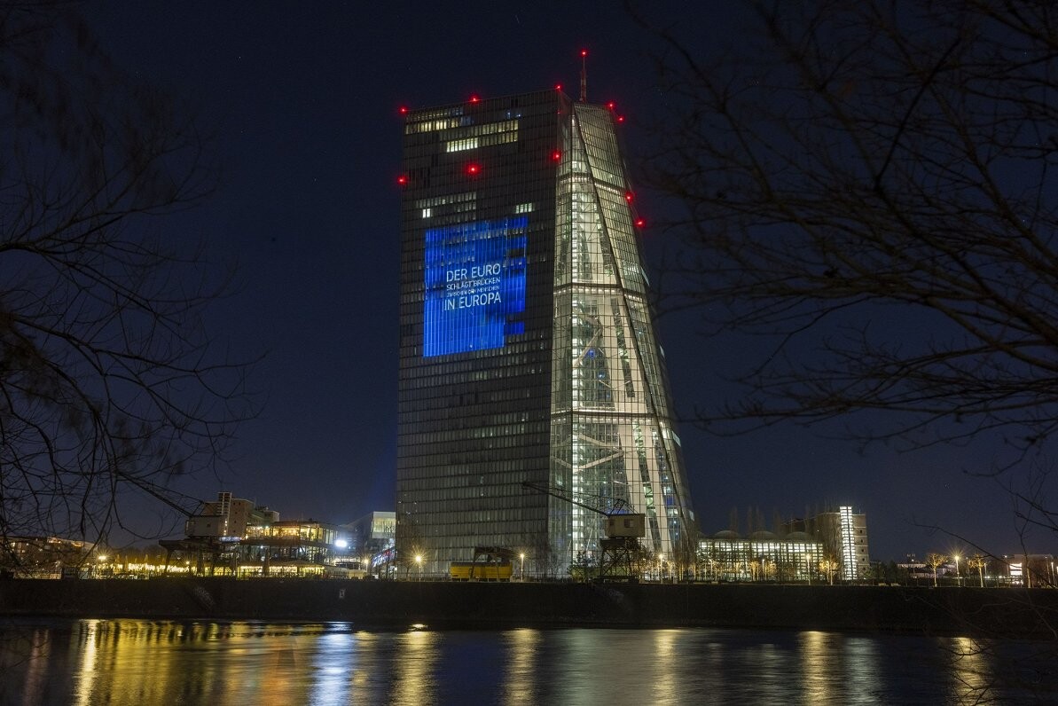 Padomes loceklis: ECB nevilcināsies palielināt likmes, ja būs ilgstošas augstas inflācijas risks