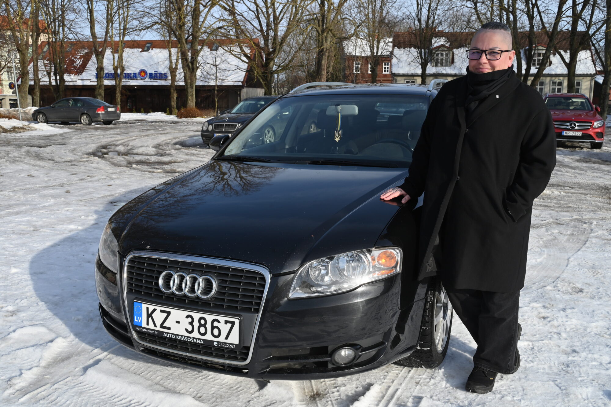 Foto: Vīra dāvana un mehāniķa meistardarbs – Sintijas Pusaudzes “Audi” ceļš uz perfekciju