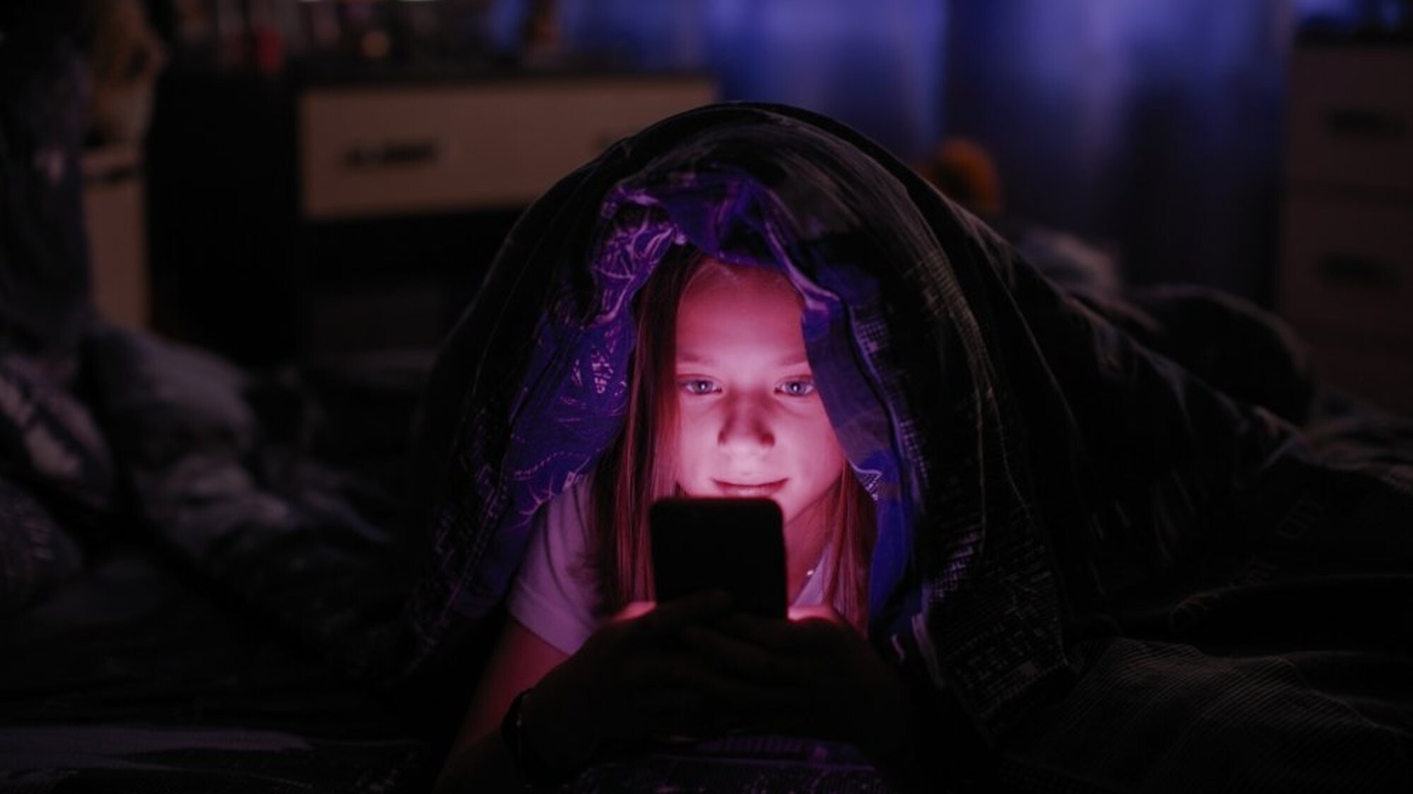 Eiropas Komisija: “Meta” nespēj novērst 13 gadus nesasniegušu lietotāju piekļuvi “Facebook” un “Instagram”