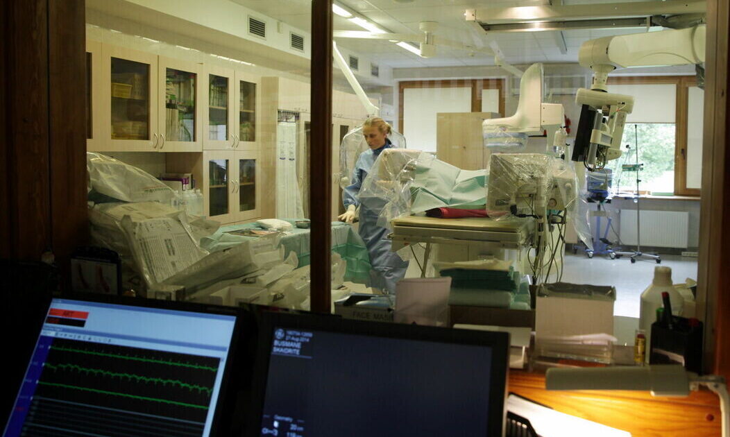 Latvijā vairāk nekā 100 cilvēku gaida dzīvību glābjošu orgānu transplantāciju
