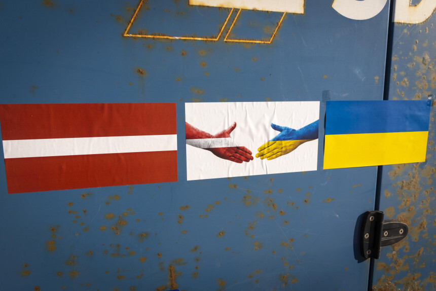Latvija sniegs kārtējo militārās palīdzības paketi Ukrainai