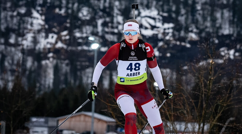 Latvijas jauniešiem pasaules čempionātā biatlonā 16. vieta jauktajā stafetē