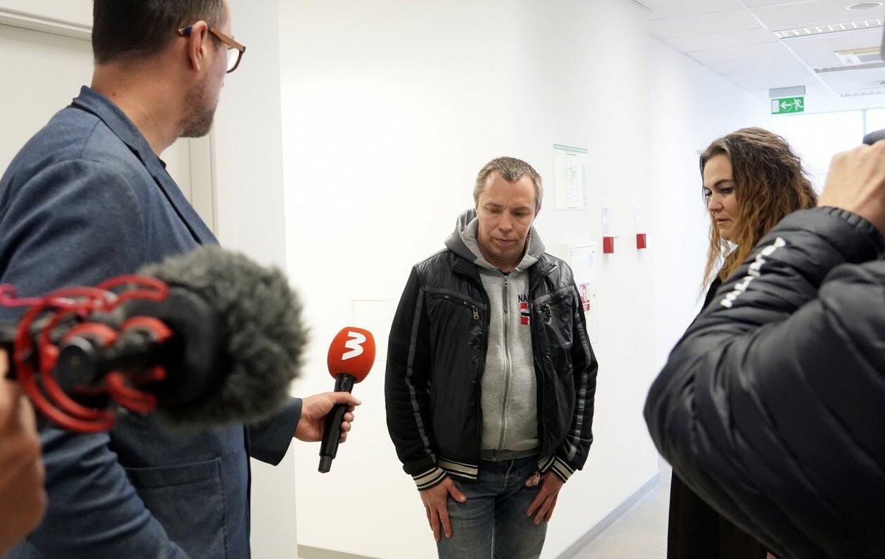 Par neizpaužamu ziņu vākšanu apsūdzētais taksists mēģinājis noskaidrot citu iespējamo spiegu vārdus