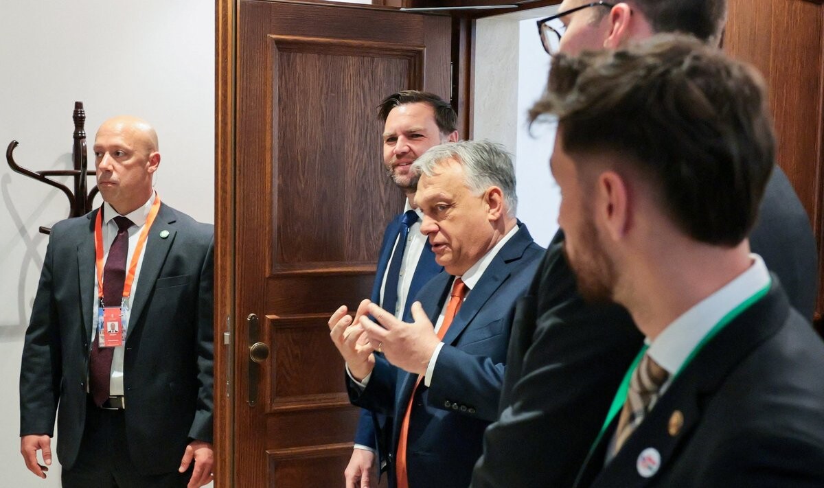 Venss vizītē Budapeštā pārmet ES iejaukšanos Ungārijas vēlēšanās