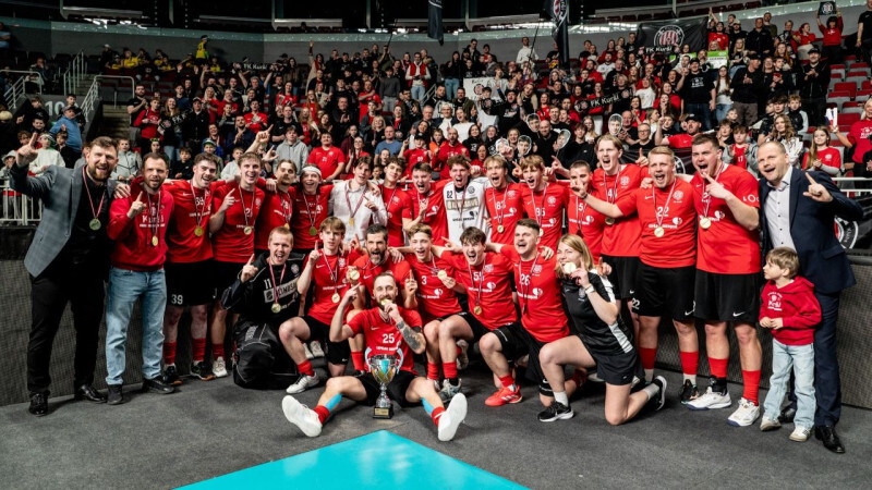 Liepājas “FK Kurši” izcīna 1. līgas zeltu un tiesības spēlēt Elvi līgā
