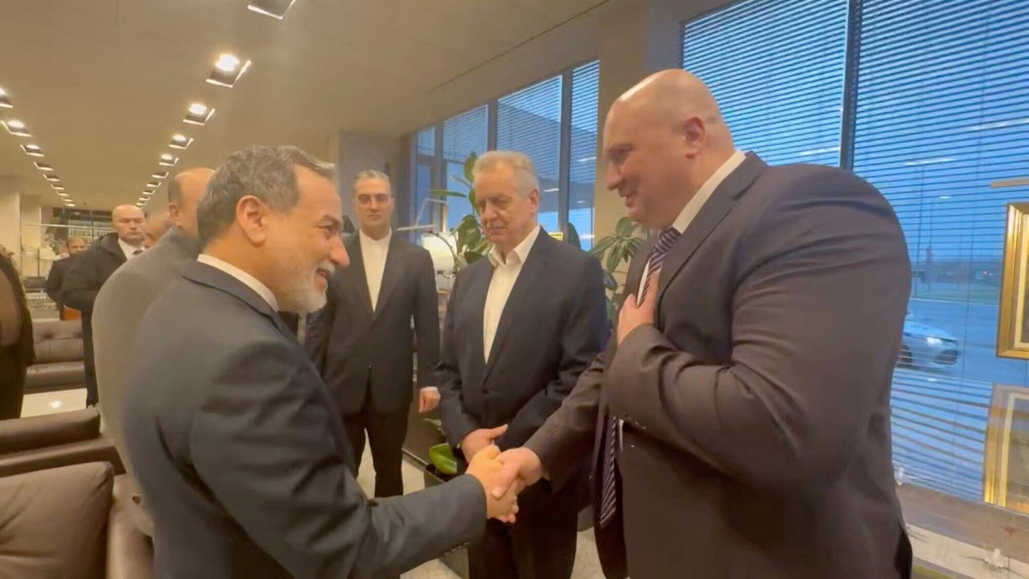 Irānas ārlietu ministrs ieradies Krievijā uz sarunām ar Putinu