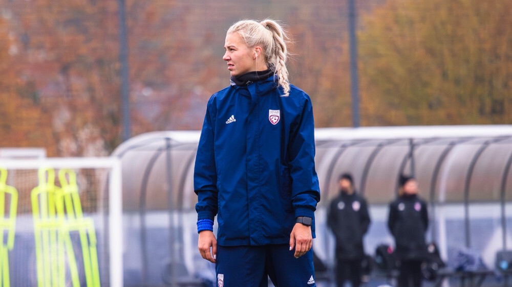 Miksone ar gūtiem vārtiem sekmē “Czarni” kļūšanu par Polijas futbola čempionāta uzvarētāju