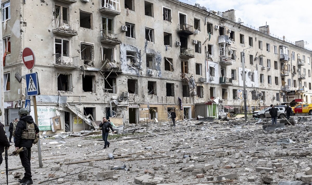 Krievija uzbrukusi Ukrainai ar 98 droniem
