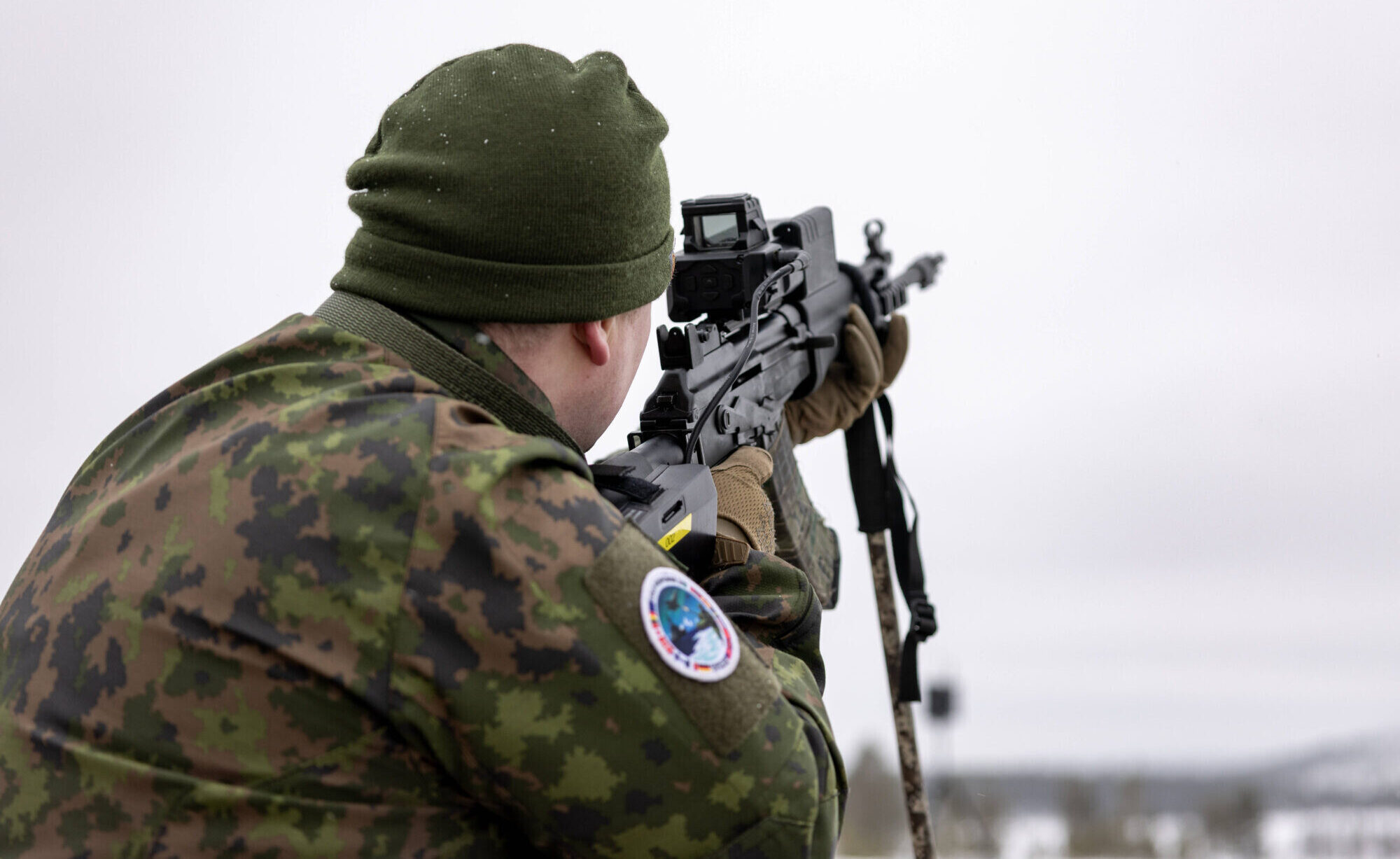 Somija iesauks rezervistus pēc dronu incidentiem pie robežas