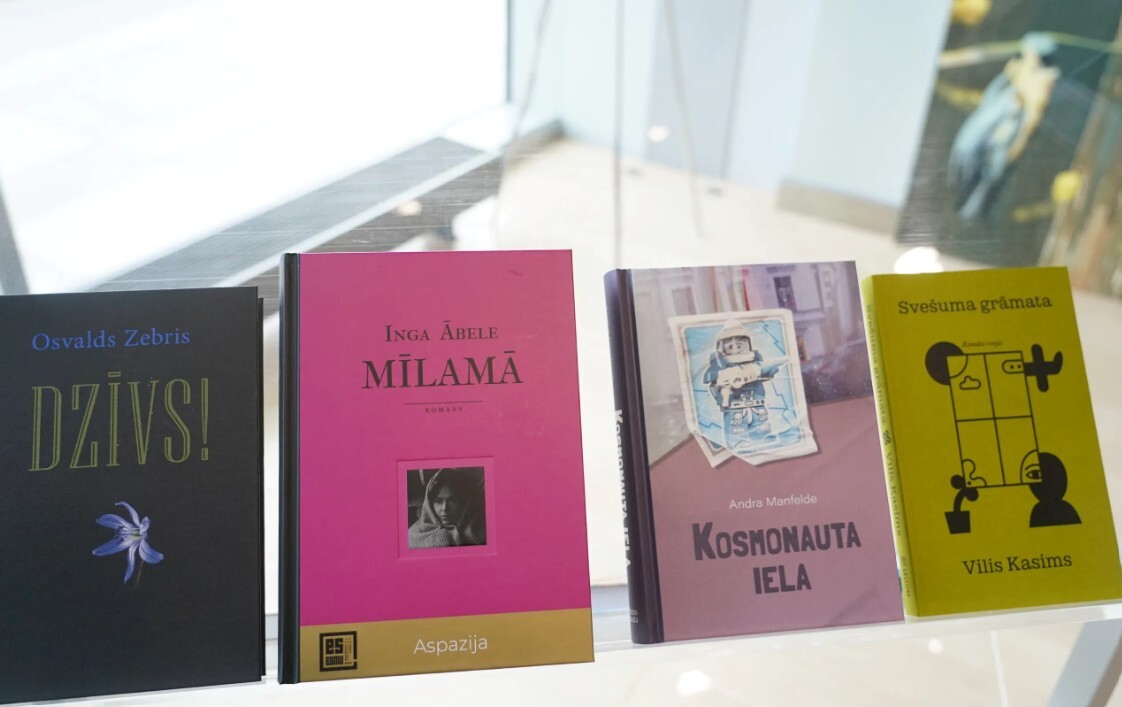 Literatūras gada balvu saņem dzejnieks Ostups un rakstnieks Kasims