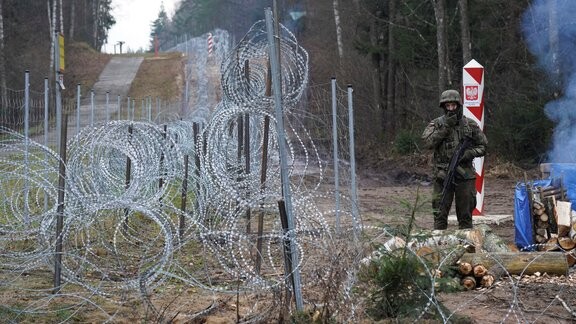 Lietuvas robežsargi piespieduši doties atpakaļ uz Baltkrieviju 31 migrantu