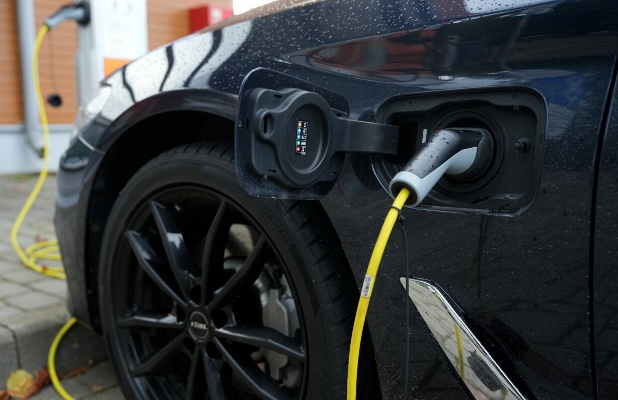 Fiziskām personām atbalsta programmā videi draudzīgu automobiļu iegādei būs pieejami 40 miljoni eiro