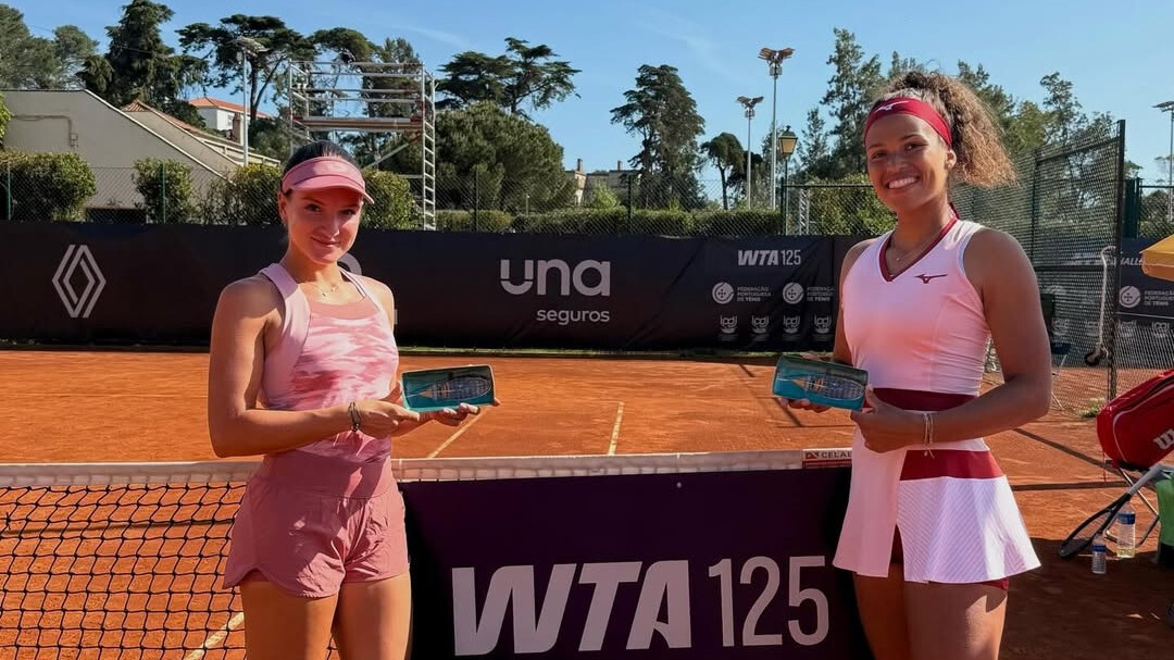 Semeņistaja zaudē cīņā par Oeirašas “WTA 125” turnīra dubultspēļu titulu