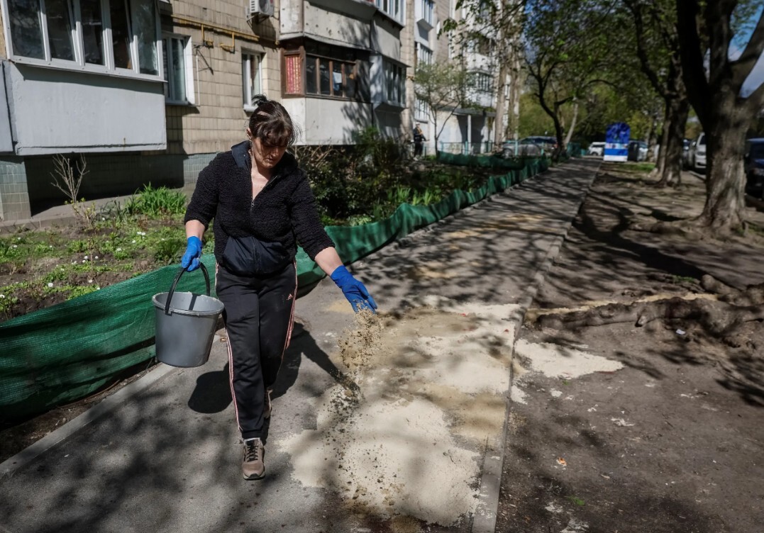Krievija uzbrukusi Ukrainai ar 142 droniem