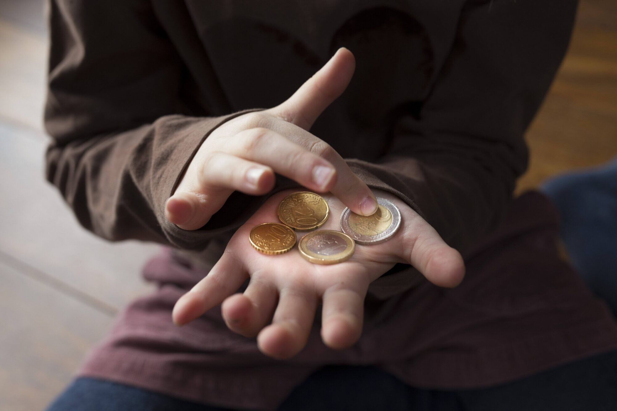 Martā atkal nedaudz palielinājies trūcīgo un maznodrošināto personu skaits