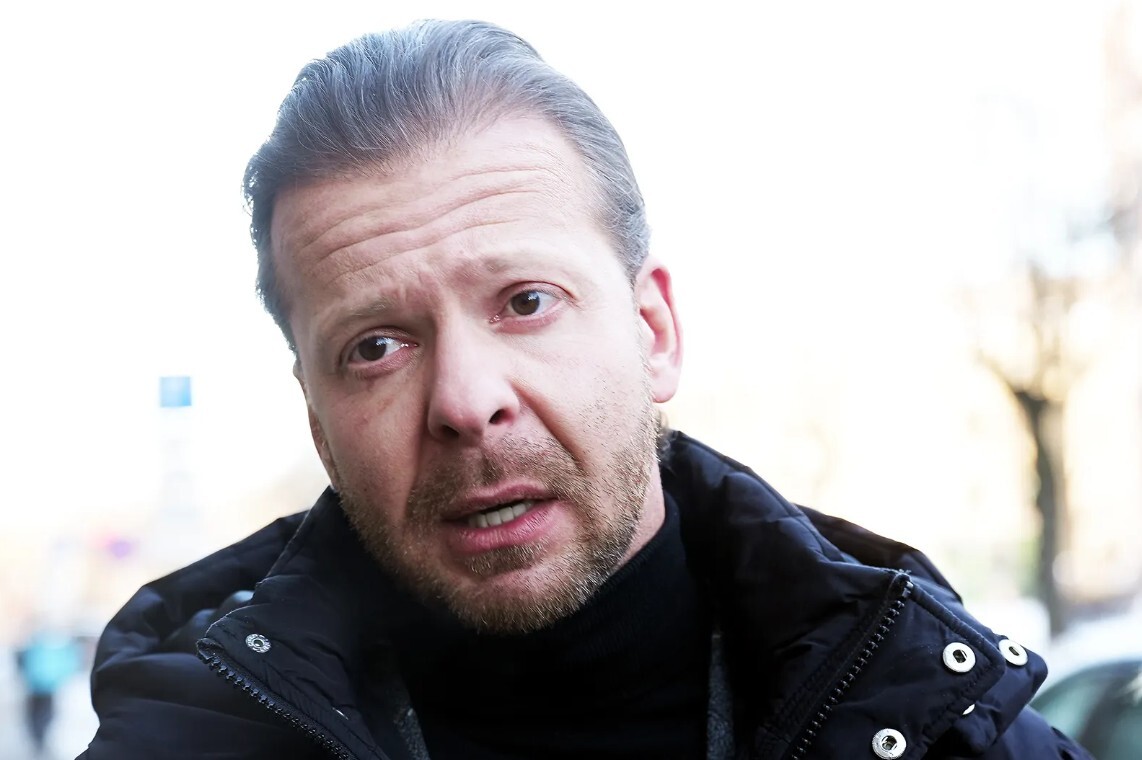 Rīgas tiesa nolemj apcietināt uz Baltkrieviju izbraukušo Rosļikovu