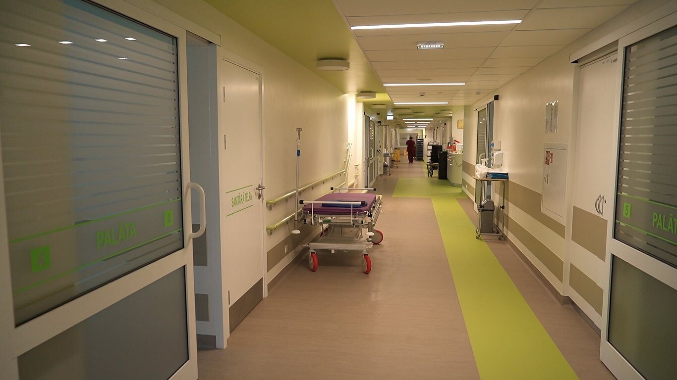 Pacientu pieredzes dati Latvijas slimnīcās atklāj nepietiekamu informēšanu par zālēm