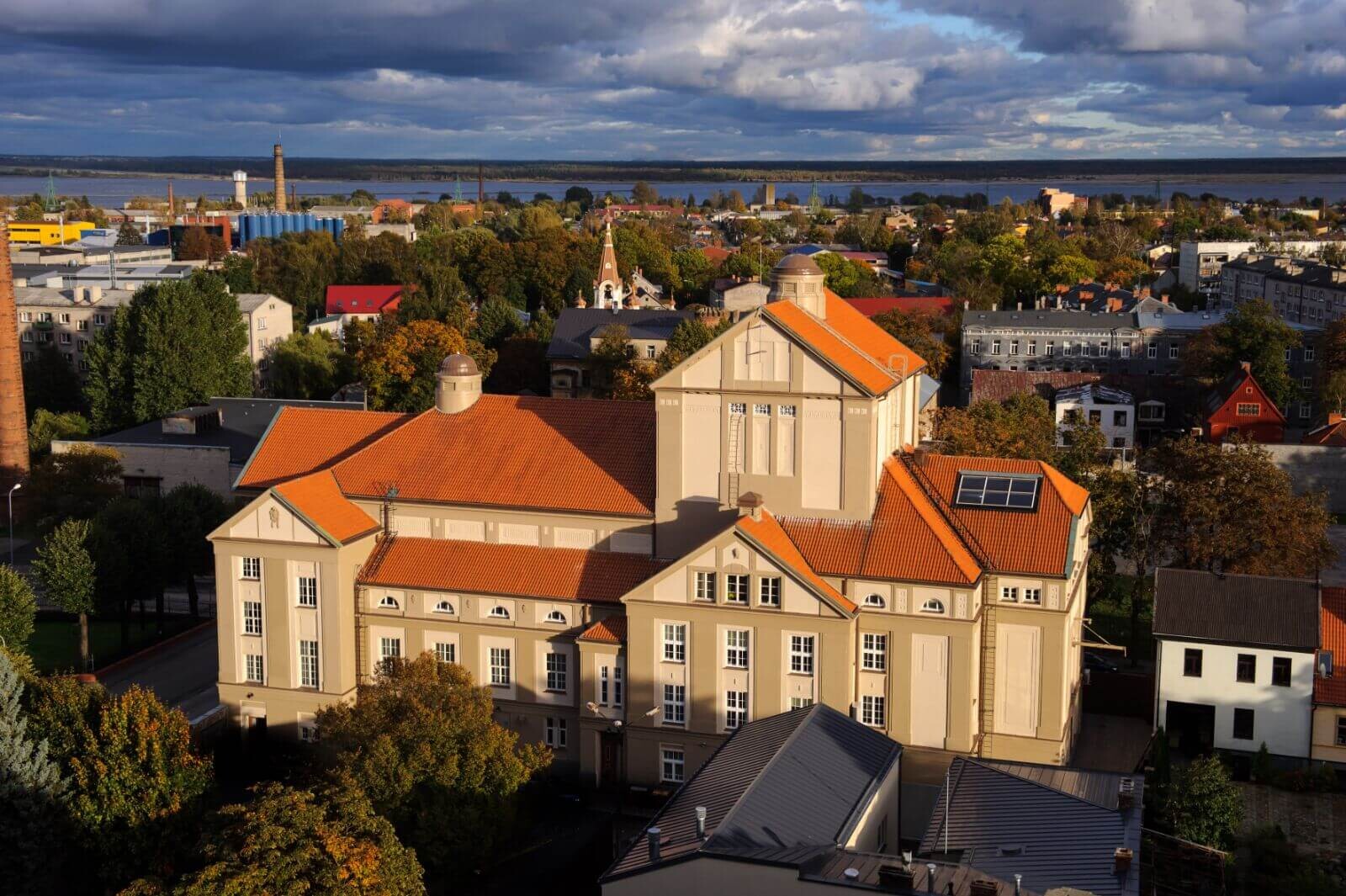 Sācies Liepājas teātra skatītāju balsojums par aktieriem un iestudējumiem