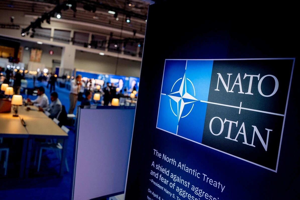 Avoti: NATO apspriež iespēju atteikties no ikgadējiem samitiem