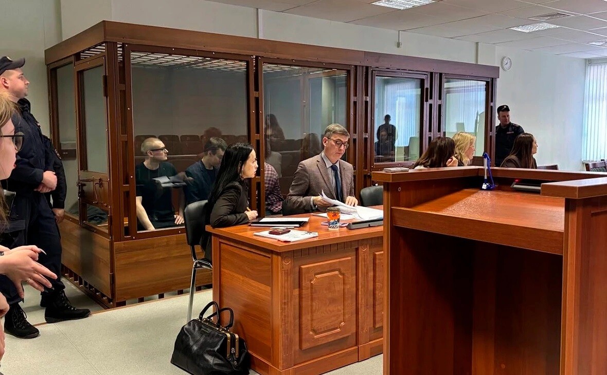 Krievijā piespriež bargus cietumsodus pretkara aktīvistiem