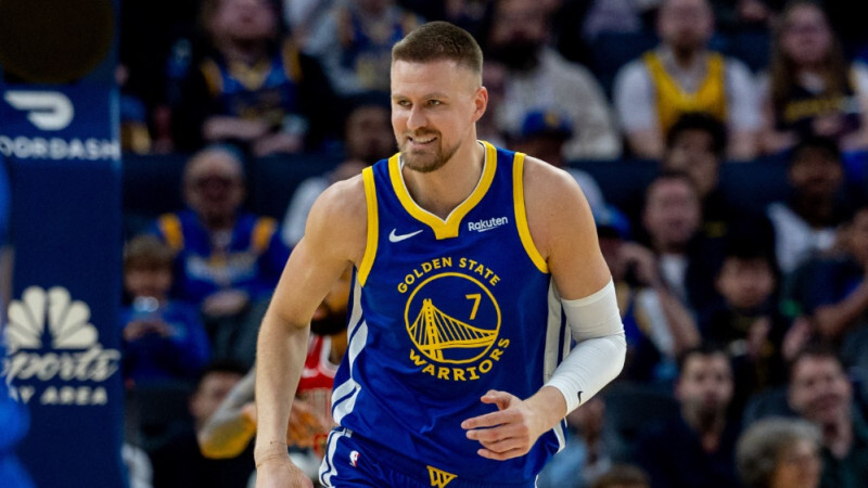 “Warriors” stūrmanis Kers līksmo: “Porziņģis tik lieliski iederas mūsu komandā”