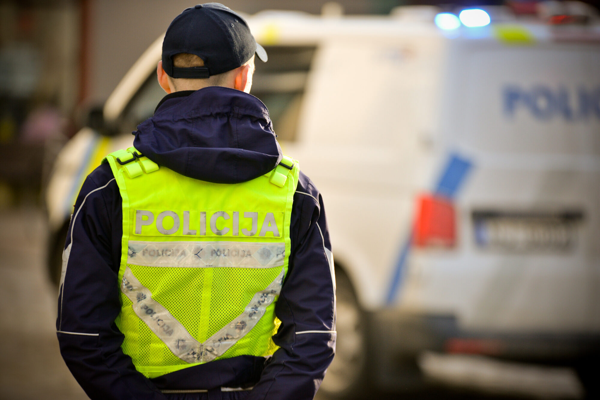 Svētki aiz muguras, bet tik dzer un brauc – gan ar vieglajiem, gan ar smago auto