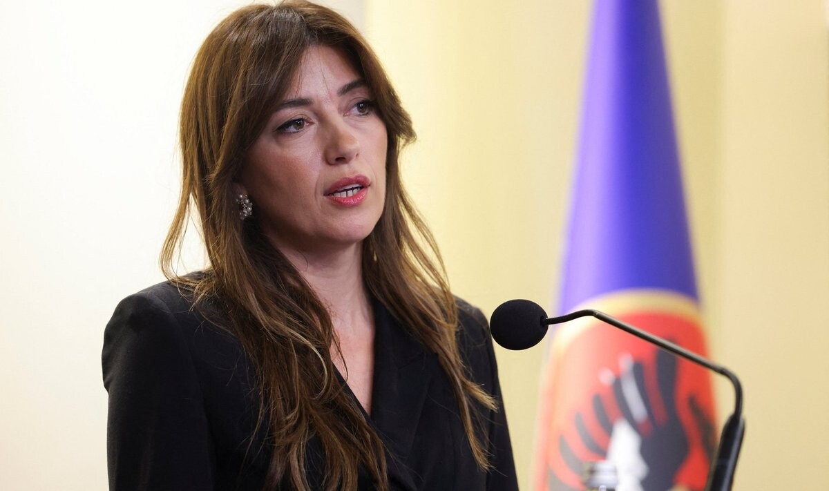 Kosova izsludina parlamenta pirmstermiņa vēlēšanas 7. jūnijā