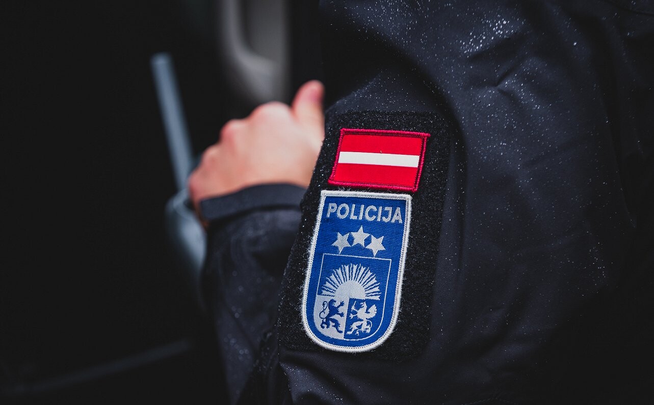 Policija pārbauda ziņas par bērniem it kā izteiktu piedāvājumu Krāslavā iekāpt vīrieša automašīnā