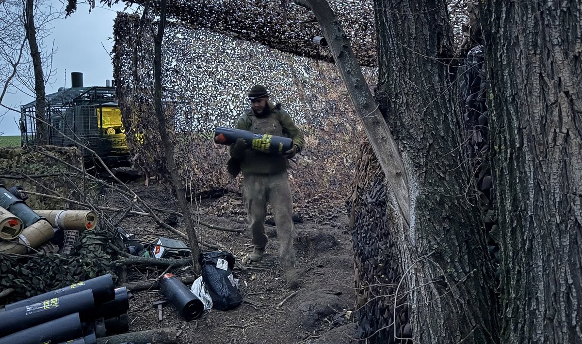 Ukraina: Krievijas dzīvā spēka zaudējumi sasniedz 1 301 260