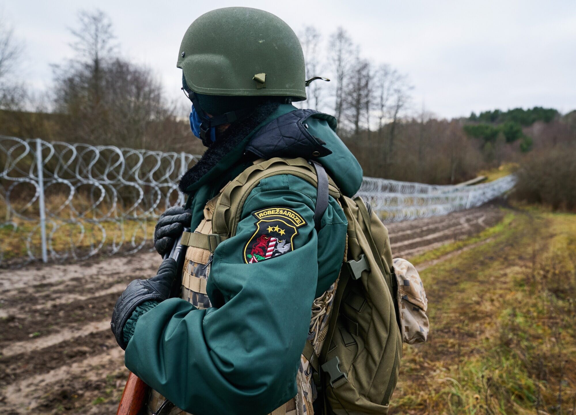 Ceturtdien Latvijā no Baltkrievijas mēģinājuši iekļūt 108 nelegālie migranti