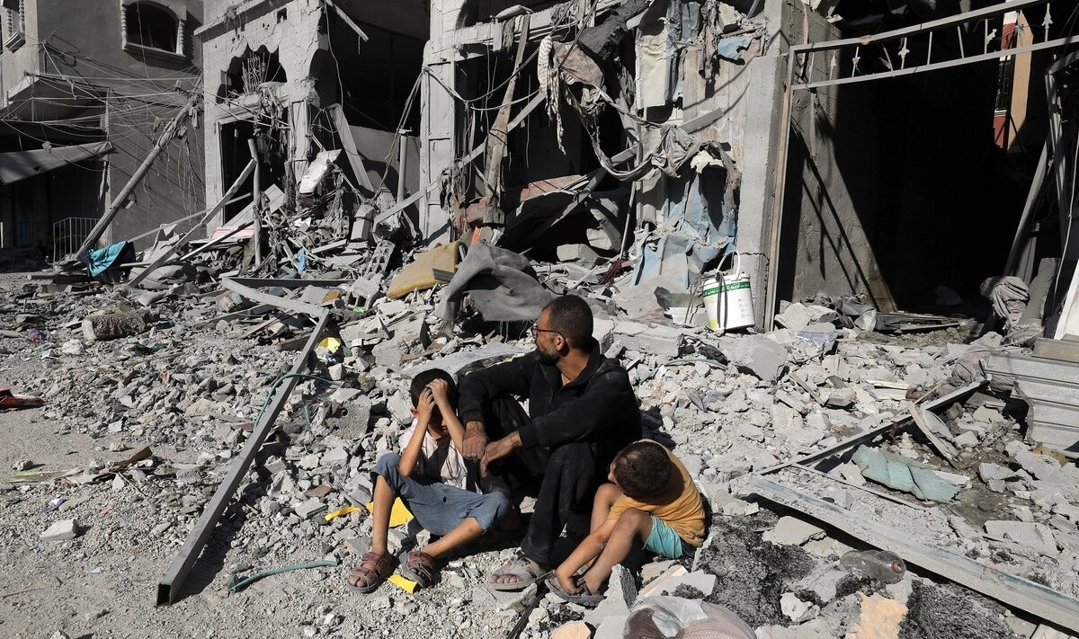 Palestīnieši Jordānas upes Rietumkrastā un Gazas joslā balso pašvaldību vēlēšanās