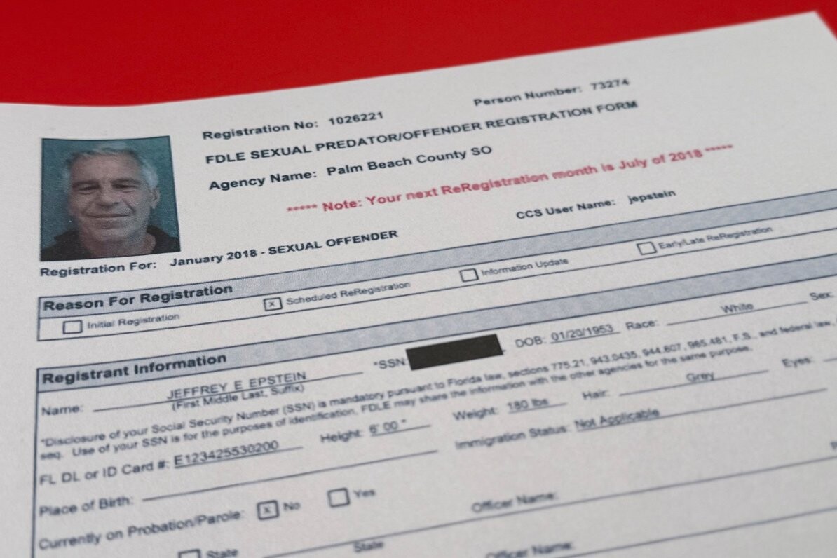 Latvijas policija Epstīna lietā identificējusi vienu cietušo