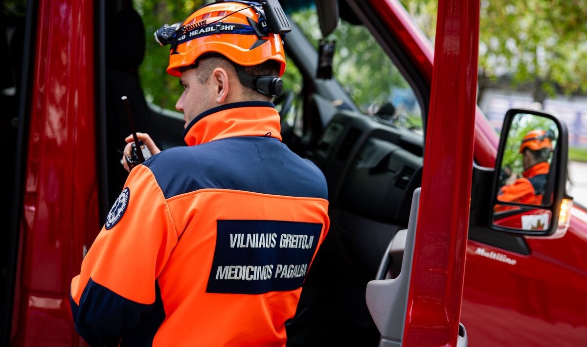 Polija un Lielbritānija parakstīs līgumu par sadarbību aizsardzības jomā